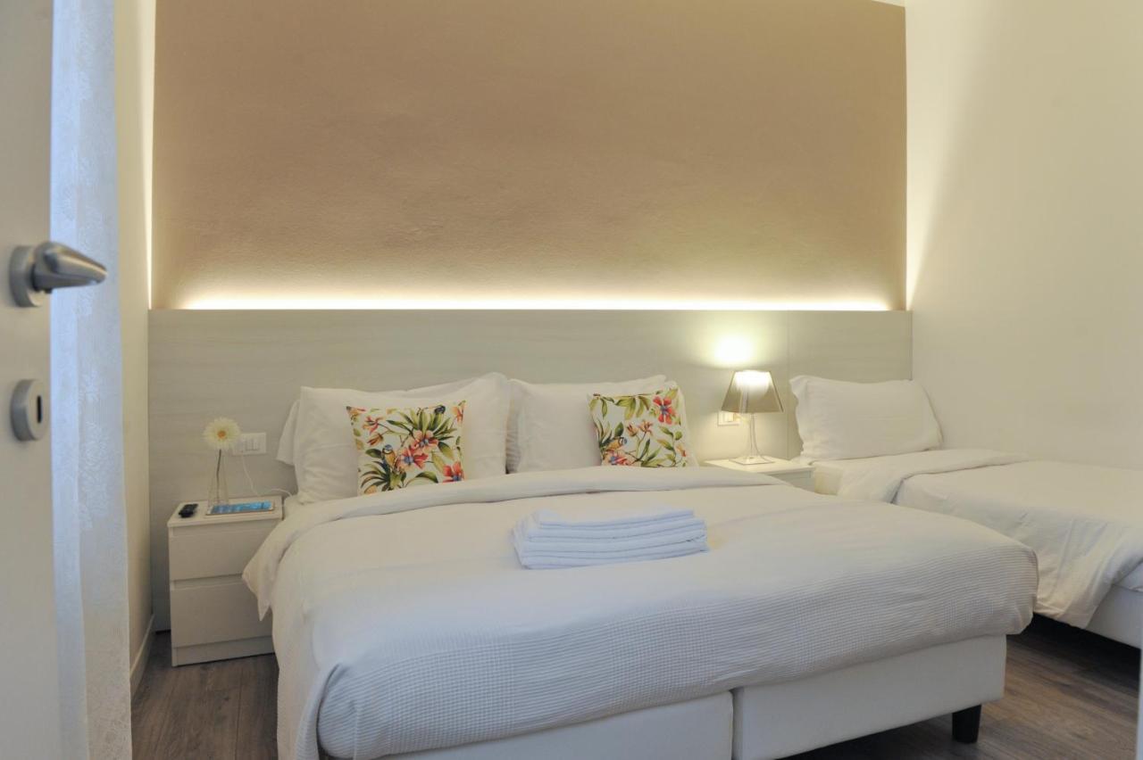 Bed Da Anna Hotel Peschiera del Garda Eksteriør billede