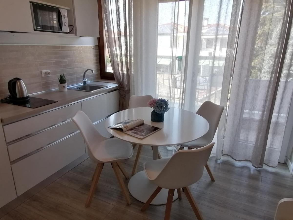 Bed Da Anna Hotel Peschiera del Garda Eksteriør billede